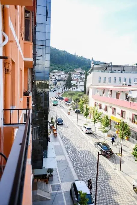 Claire'S Cosy Flat Central Berat 0*,  Albania